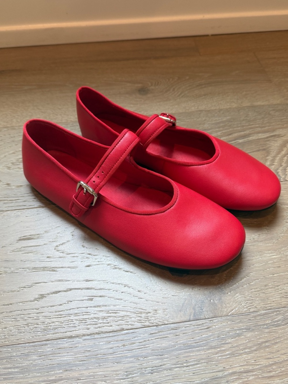 Tony Bianco Red Mary Jane Shoes with Buckle Strap (size 9)